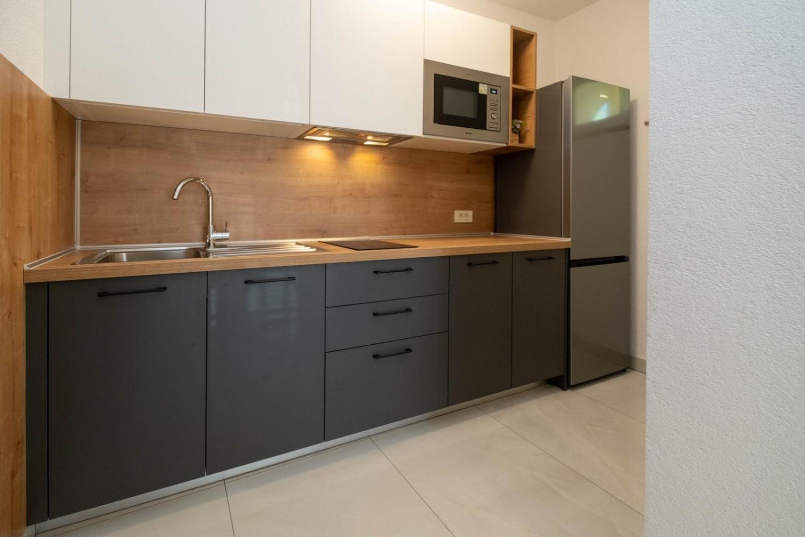 Apartments Serbecic Malinska Exterior photo